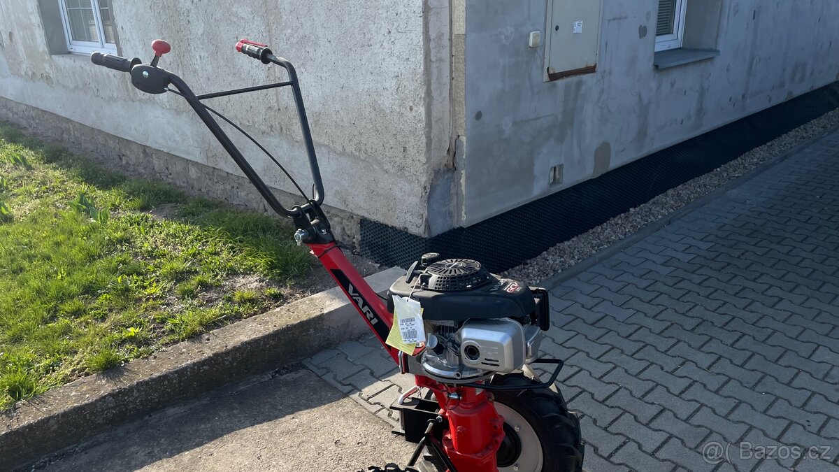 Vari malotraktor souprava - 2