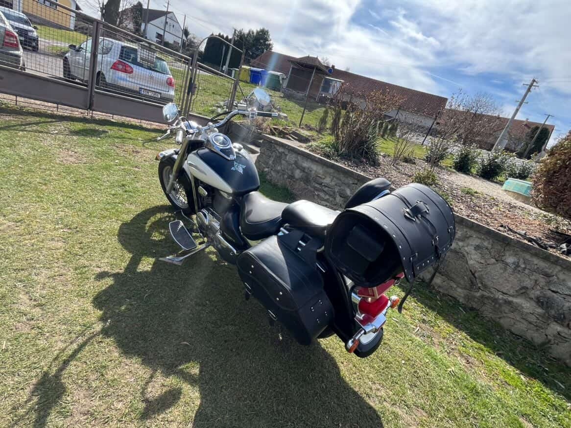 Suzuki VL800 2002 - 2