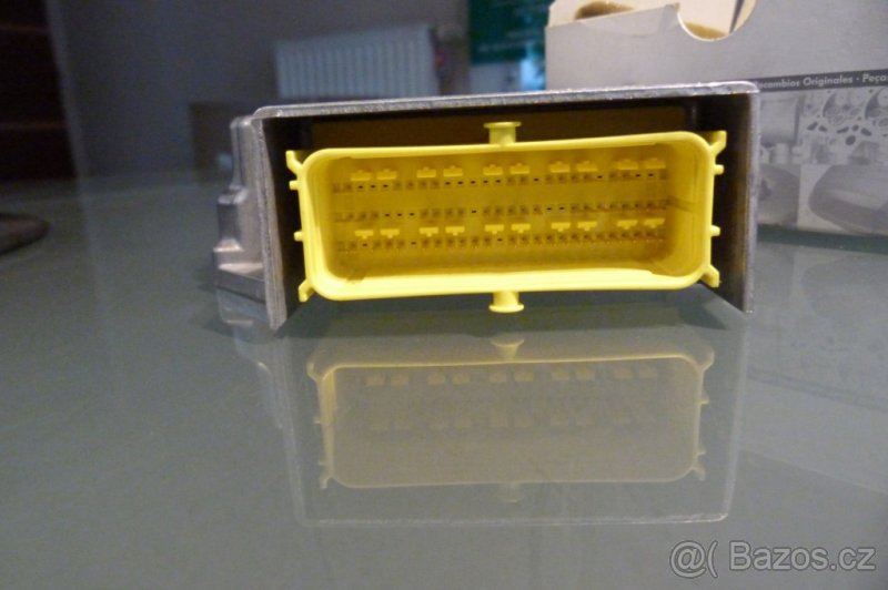 AUDI Q7 2006-, řídící jednotka airbagu - 2