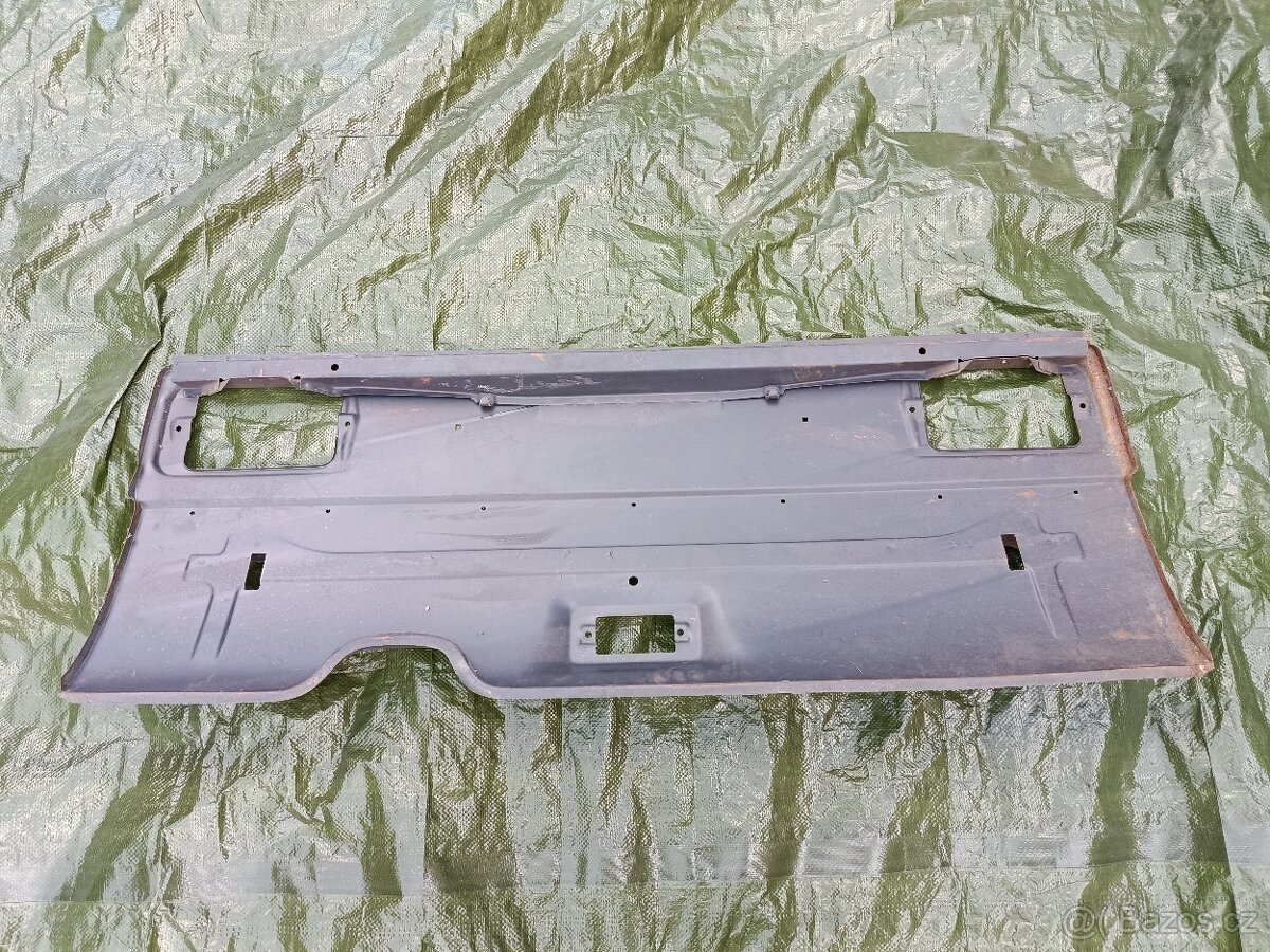 Zadní čelo Lada 1600 - 2