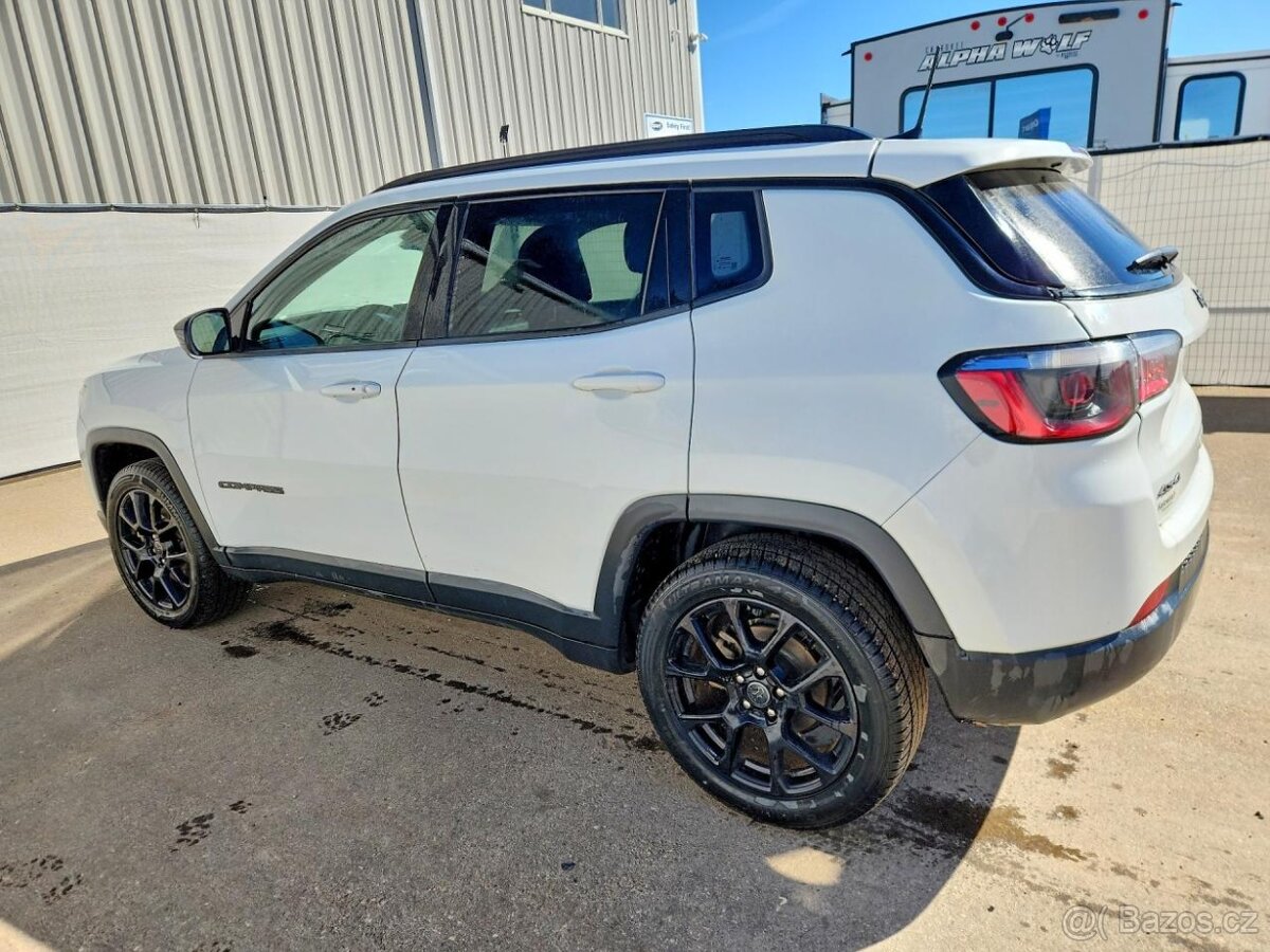 Jeep Comass Latitude Lux 2025 - 2