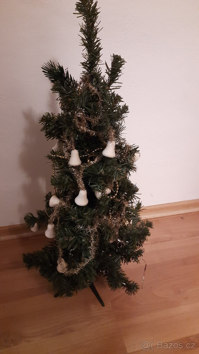 Retro vánoční umělý stromeček se zvonečky - 2