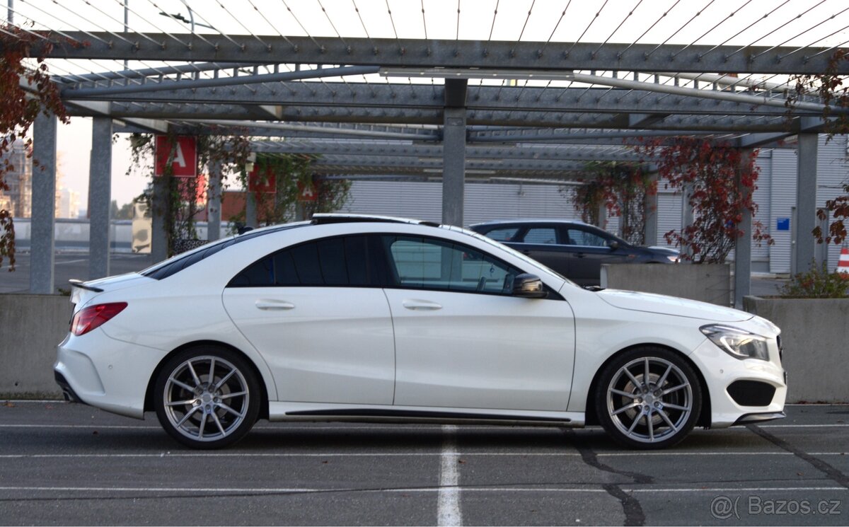Mercedes-Benz CLA 220 cdi AMG packet TOP výbava - 2
