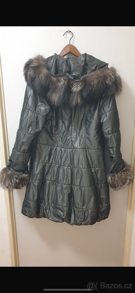 Kabát Kara s liščím kožichem - 2