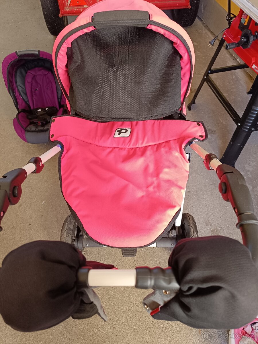 Kočárek a vajíčko Zn. Patron - 2