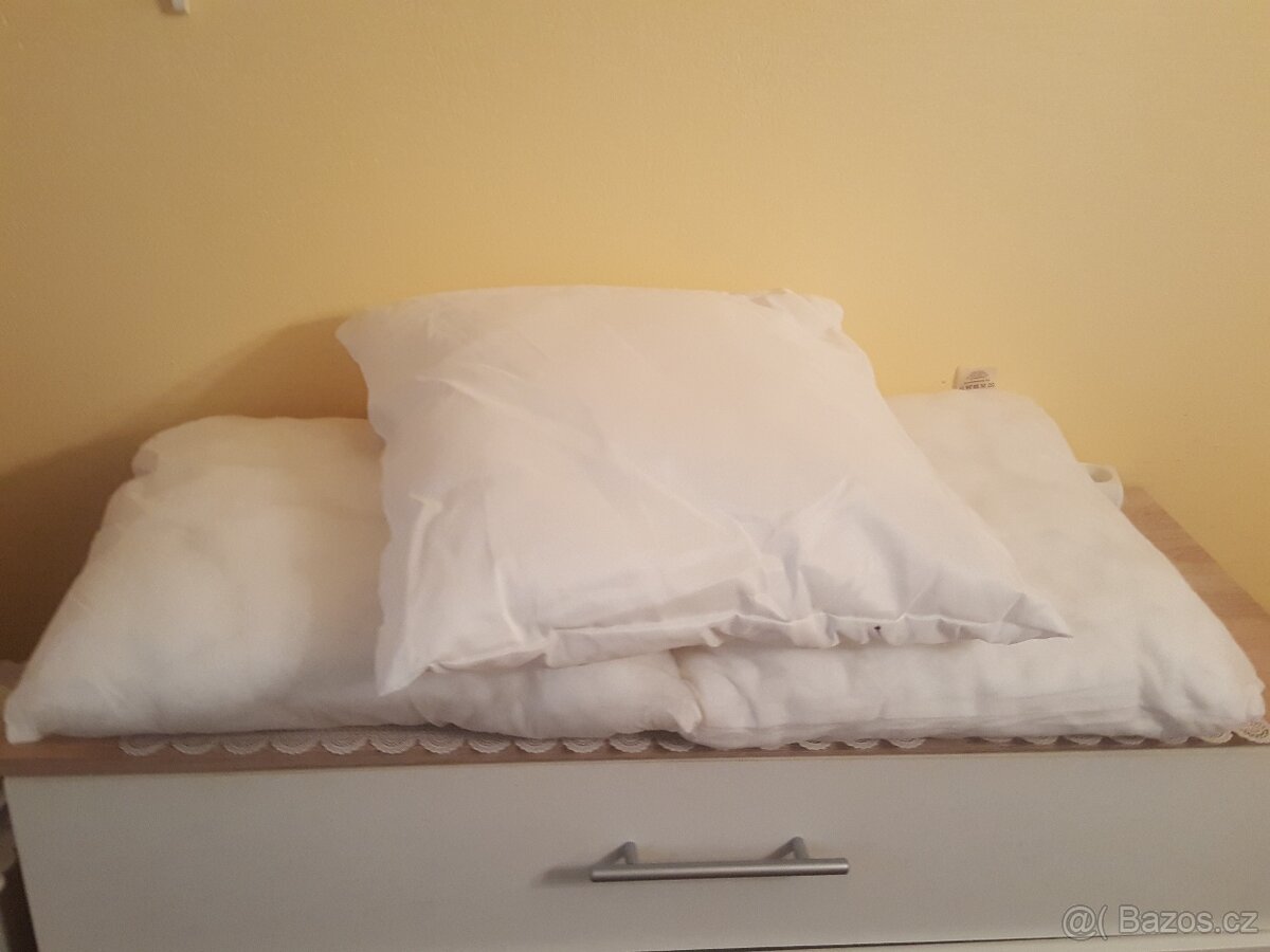 Deky, polštářky,podložky, povlečení - 2