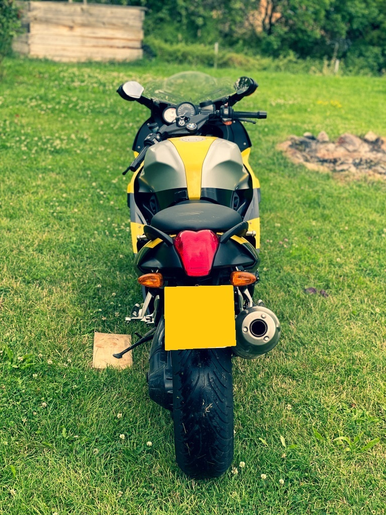 BMW K 1200 S + originál kufry rv: 2005 - 2