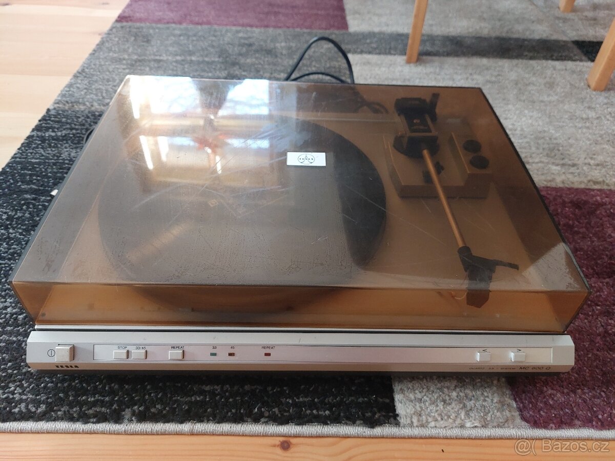 Gramofon TESLA MC 600Q - 2