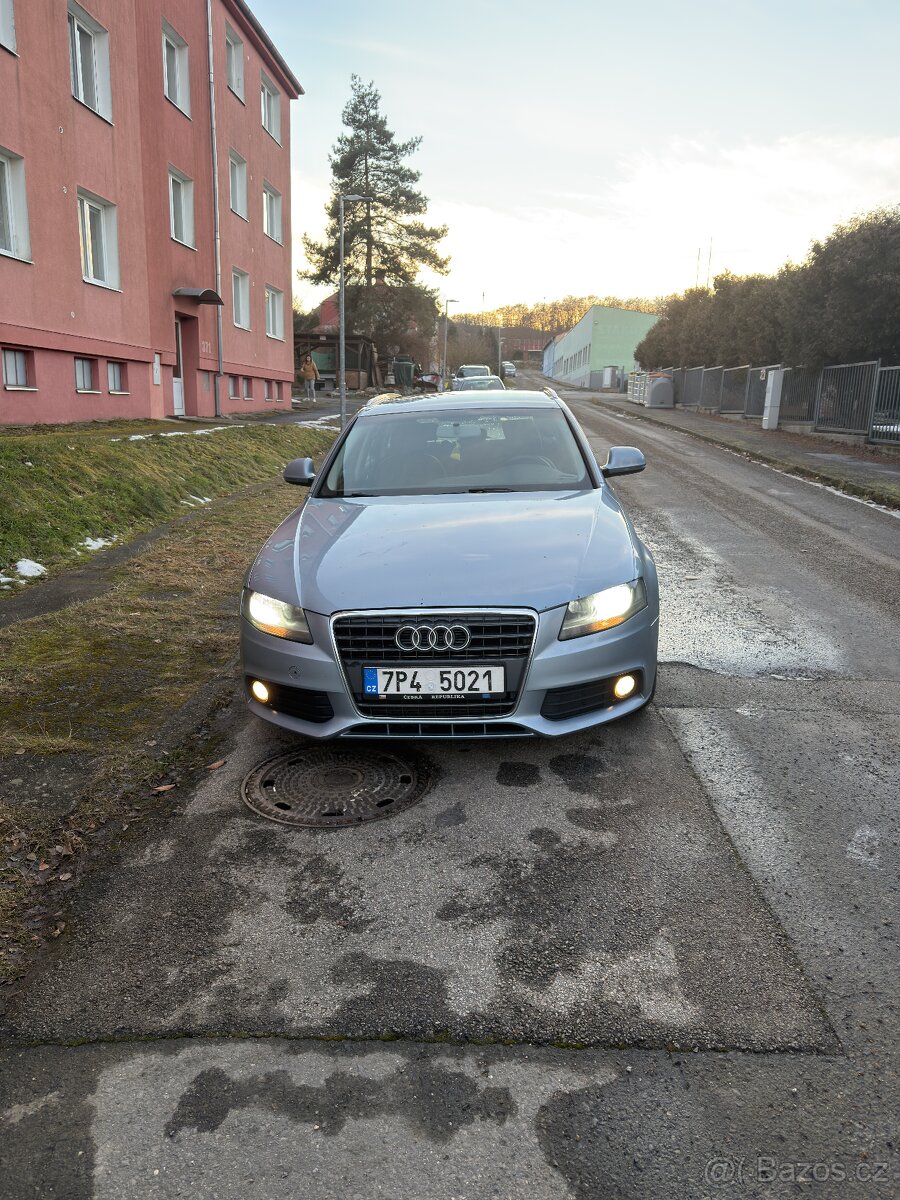 Audi a4 b8 2.0tdi nová Stk - 2