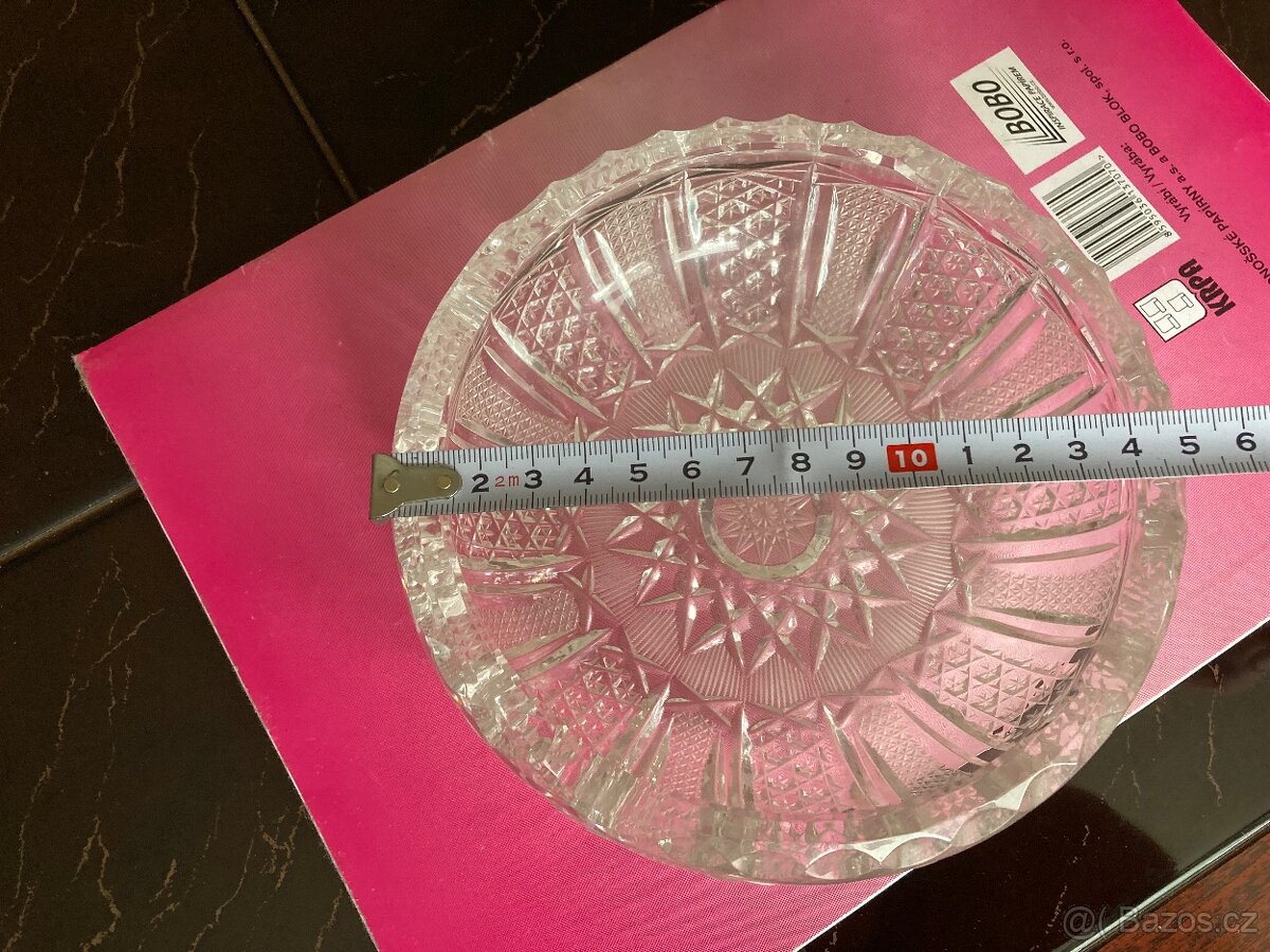 Prodám broušeny popelník - 2