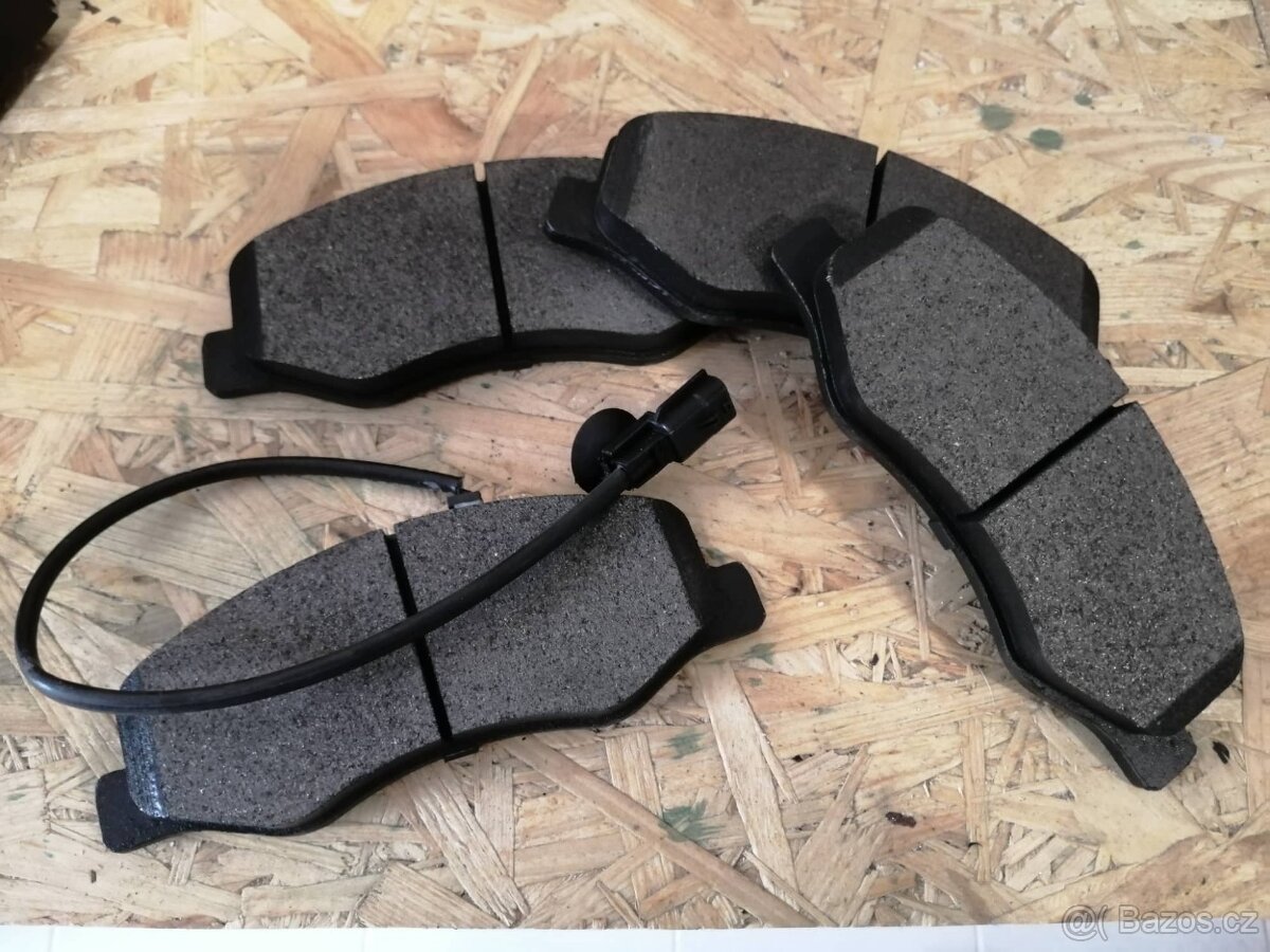 Brzdové obložení Renault Master / Opel Movano - 2