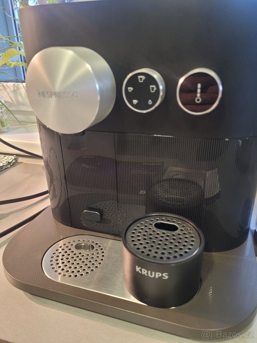 Krups Nespresso Expert XN600810 - 2
