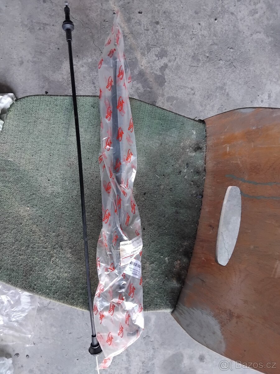 Dily skoda favorit - 2