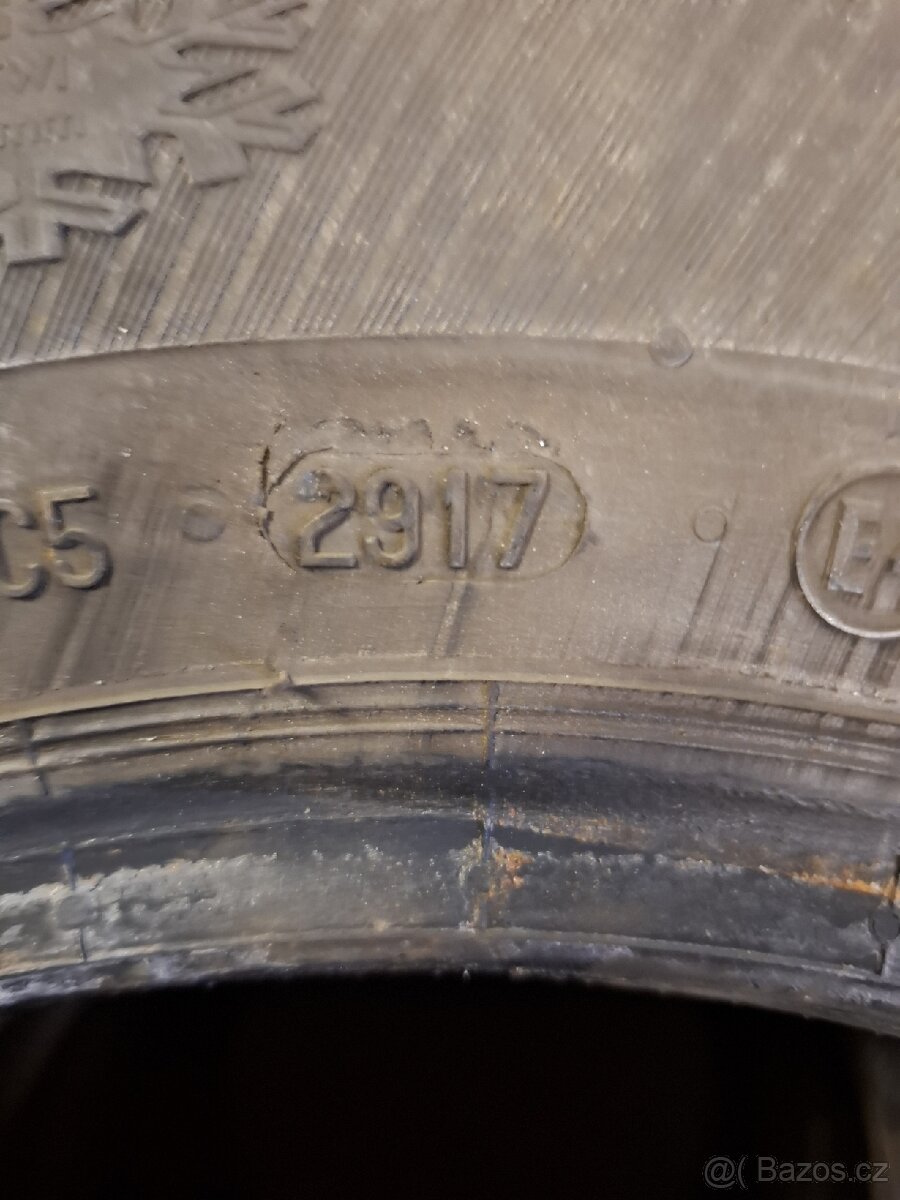 Zimní pneu 155/80 r13 - 2