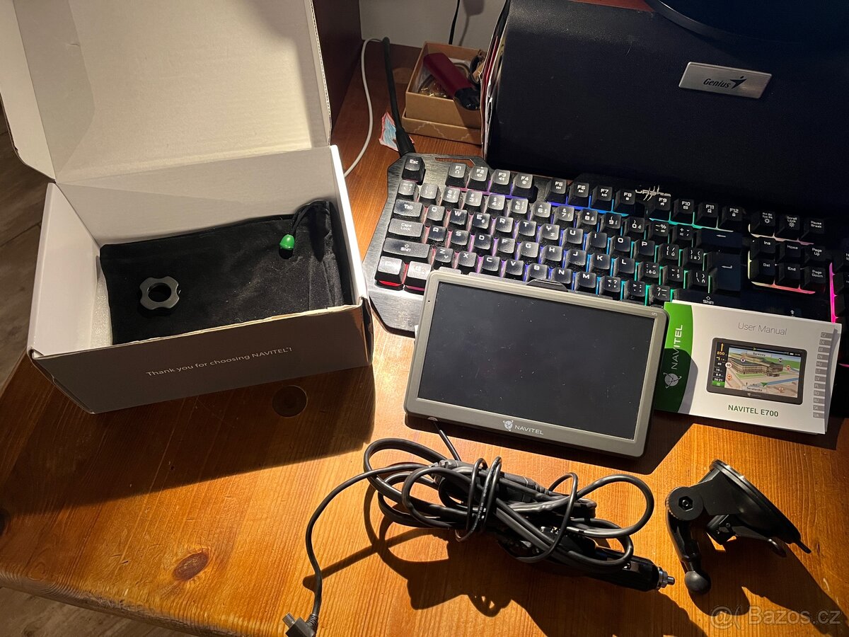Navigace NAVITEL E700 - 2