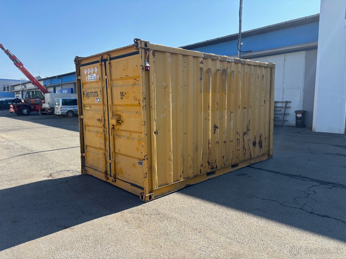 Skladový kontejner Condecta / 4.57m délky / regály - 2