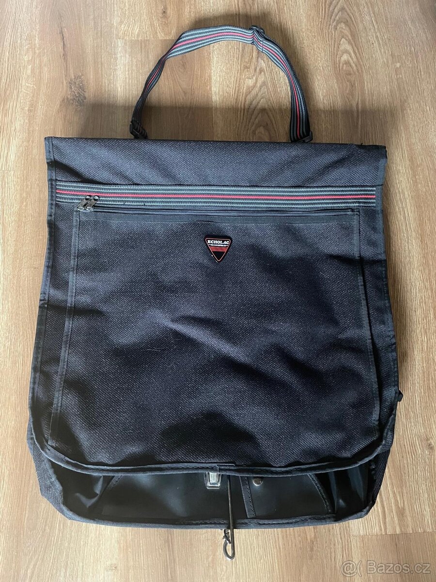 Obal cestovní na oblek - 2