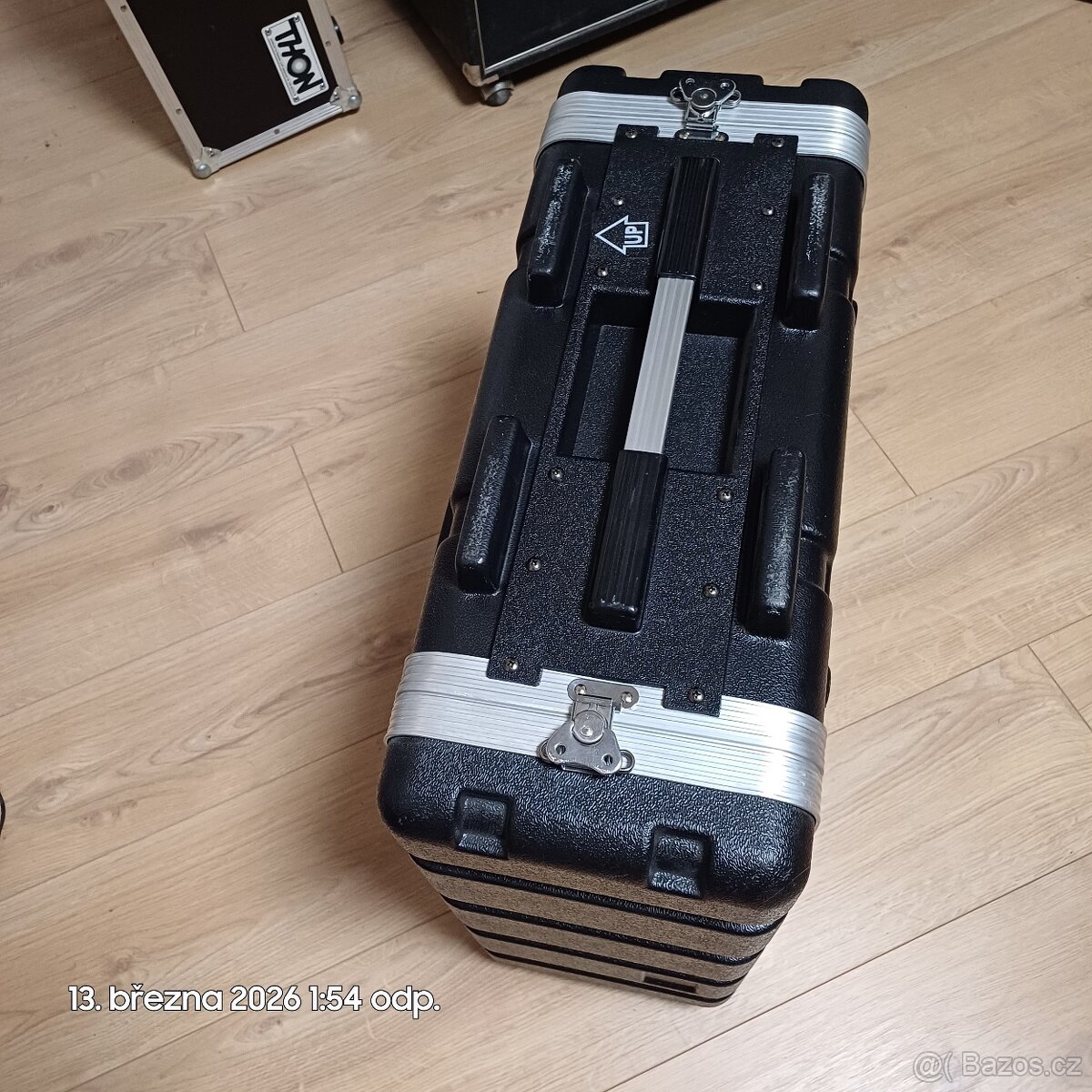 prodám rack case - 2