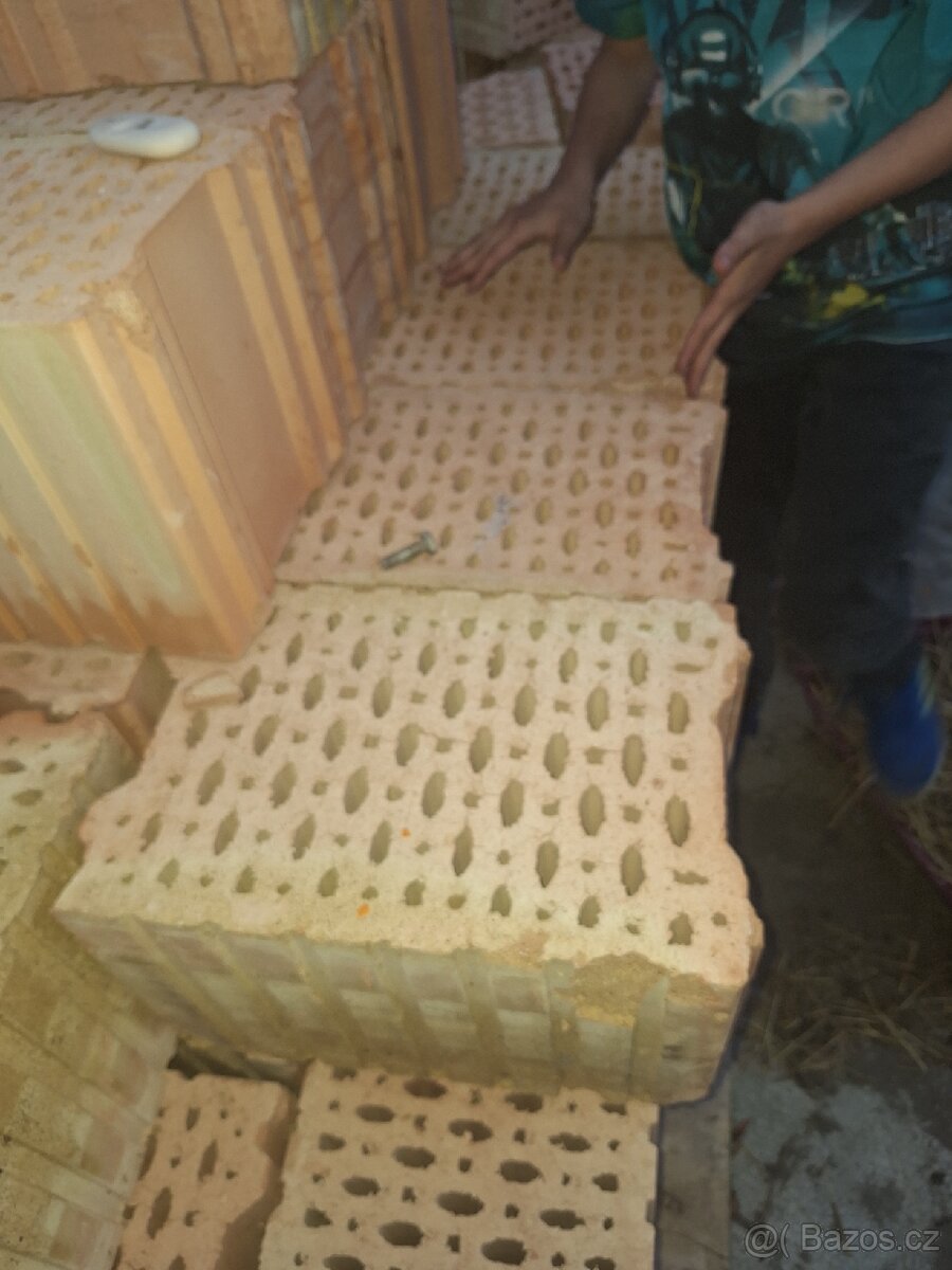 Pálené tvárnice - 2