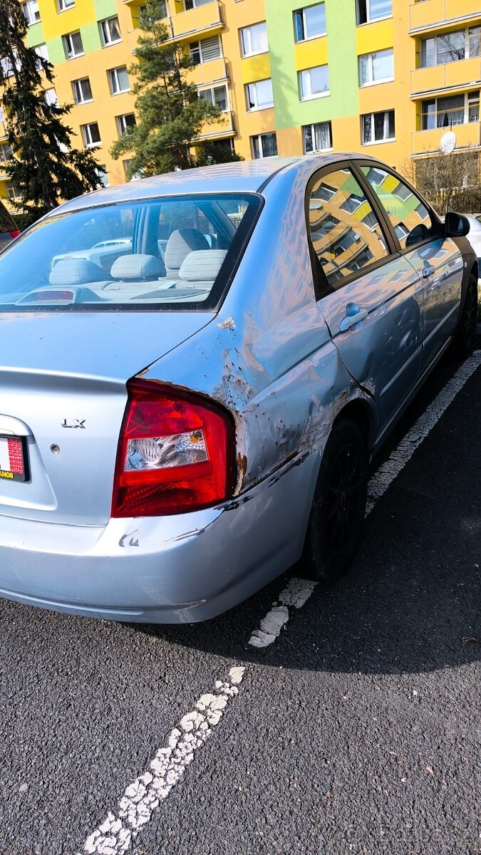 Kia Cerato 
2007
1.6i n.d. - 2