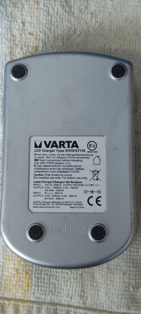 Varta nabíječka na AAA, a AA baterie 57070 12V - 2
