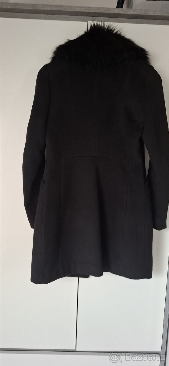 Dámský zimní kabát,elegantný,černý s odepínatelnou kožešinou - 2