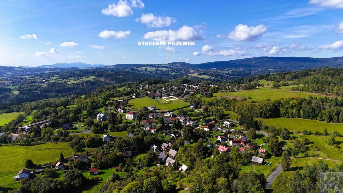 Stavební pozemek Jirkov u Železného Brodu o velikosti 920m2 - 2