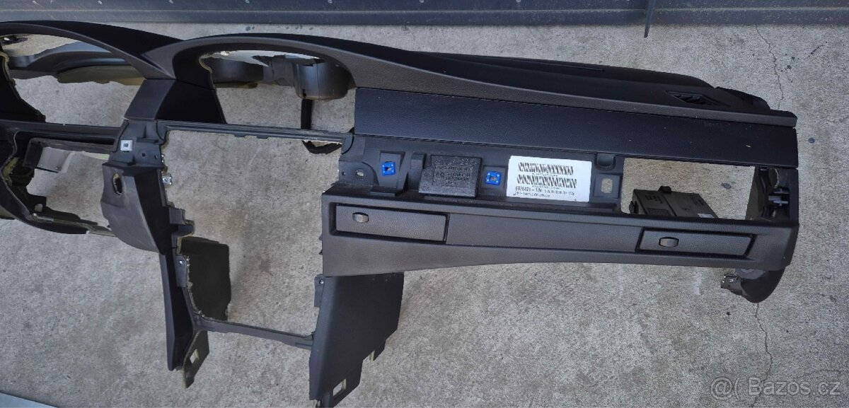 Palubní deska BMW E60 / BMW E61 - 2