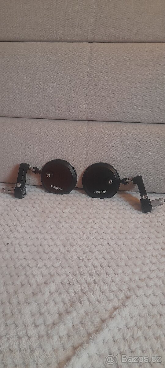 Zpětné zrcádka na moto - 2