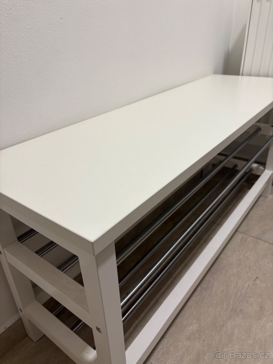 Botník - TJUSIG (Ikea) - 2