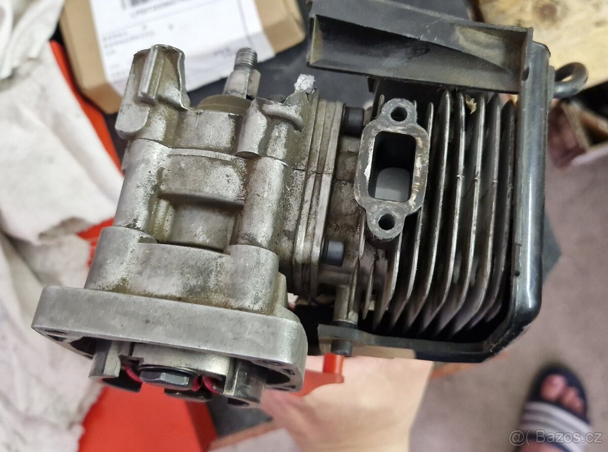 Benzínový Rc motor 30,5cc - 2