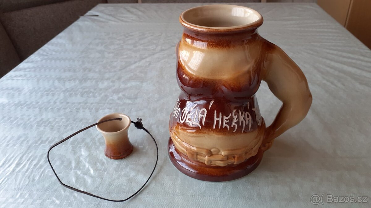 Keramický korbel + štamprle - 2