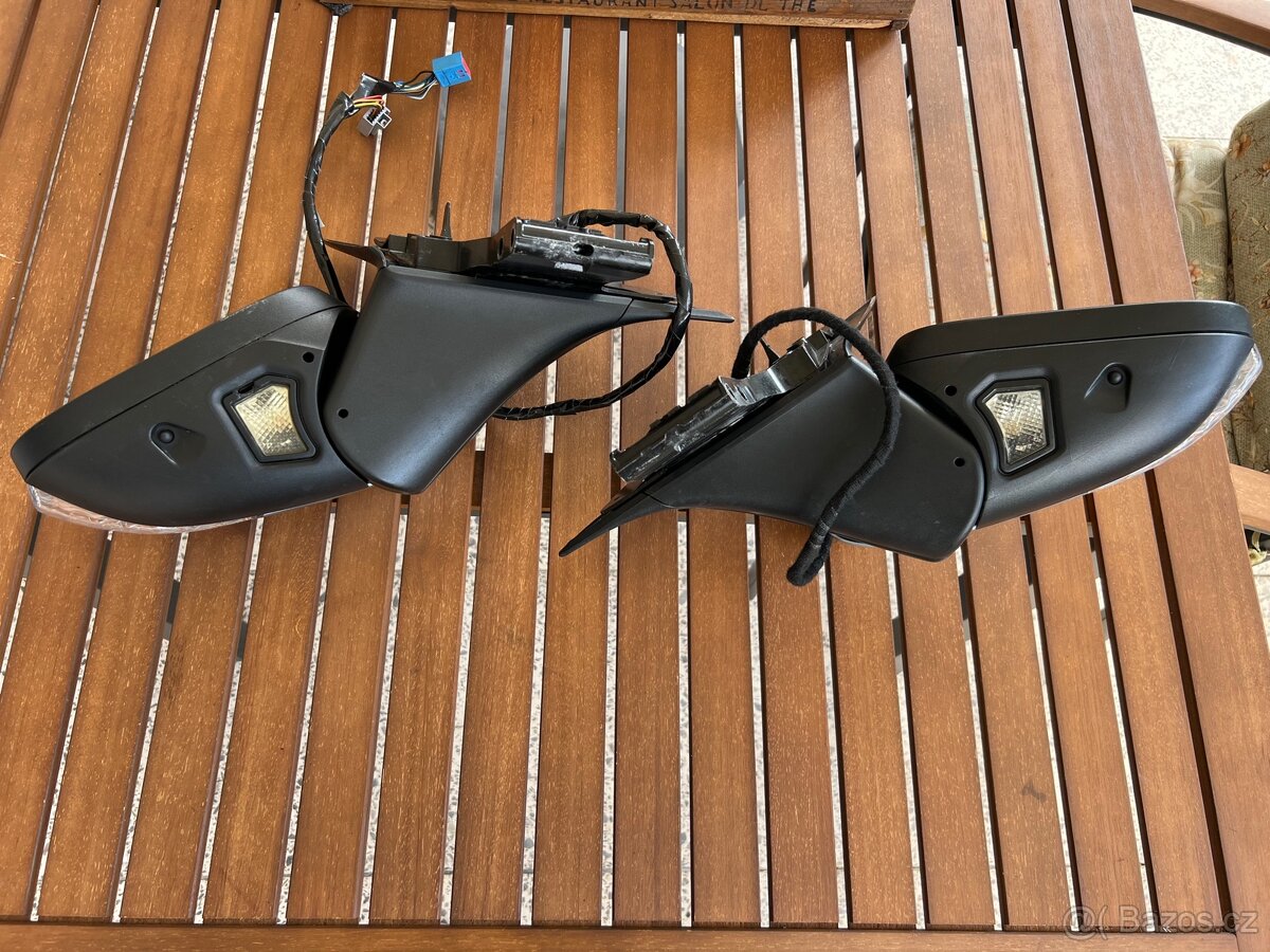 Volvo C70 zrcatko - 2