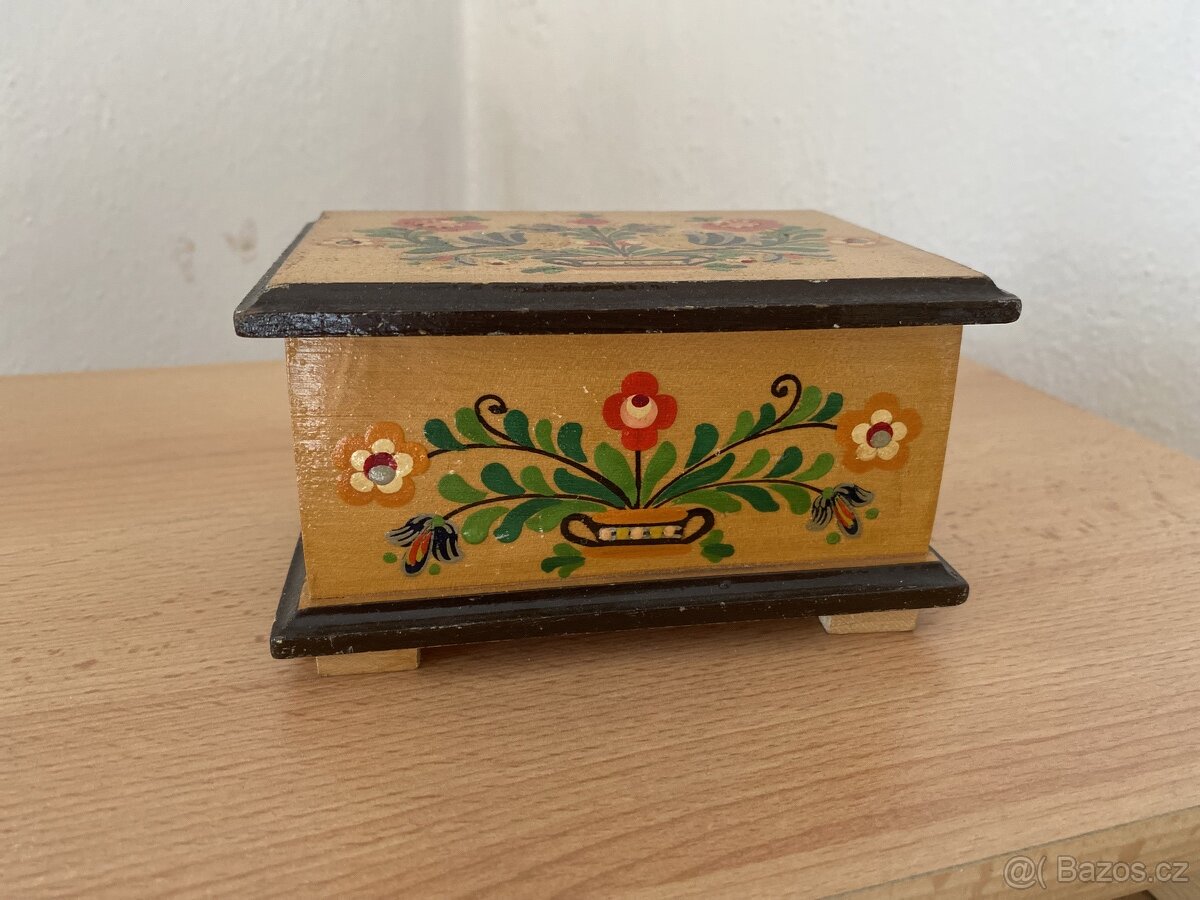 Ručně malovaná krabička - 2