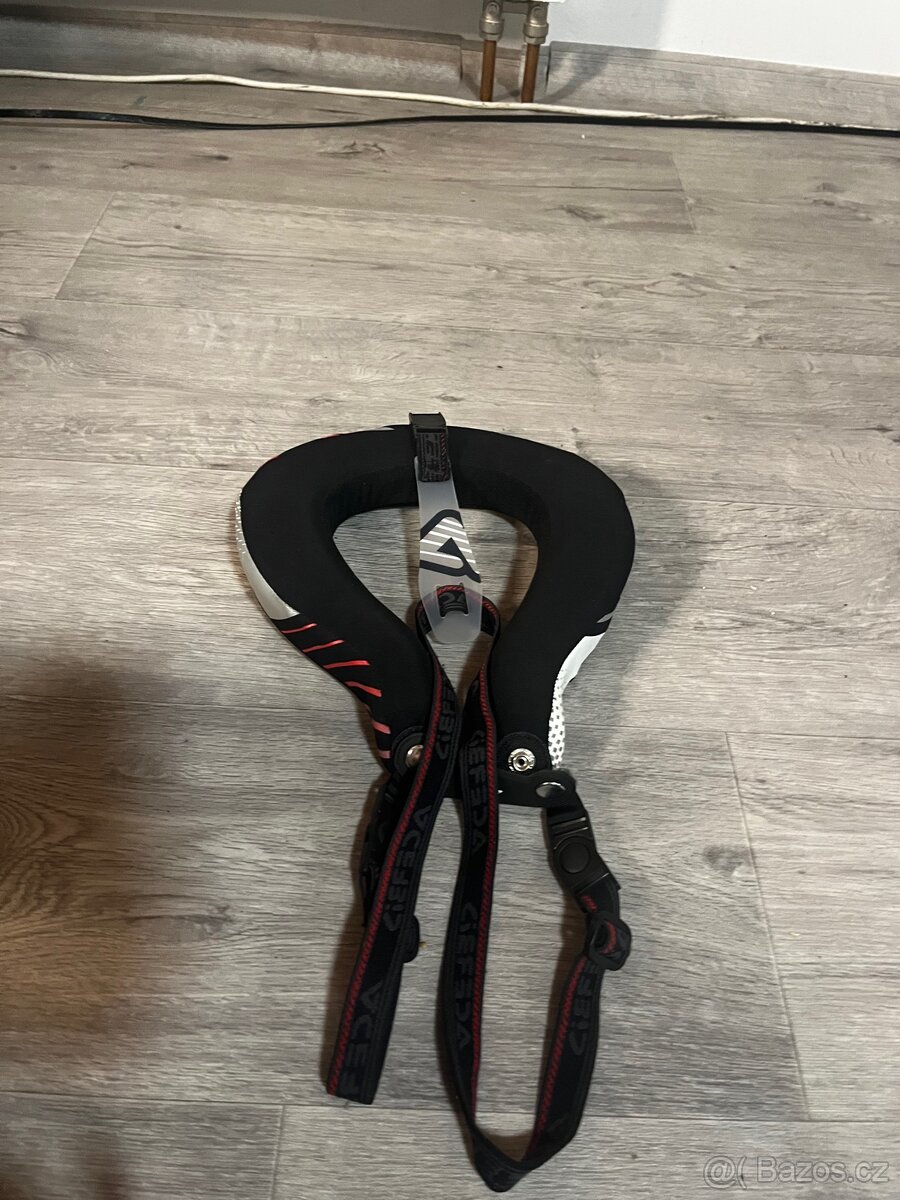 Chranic krku Acerbis - 2