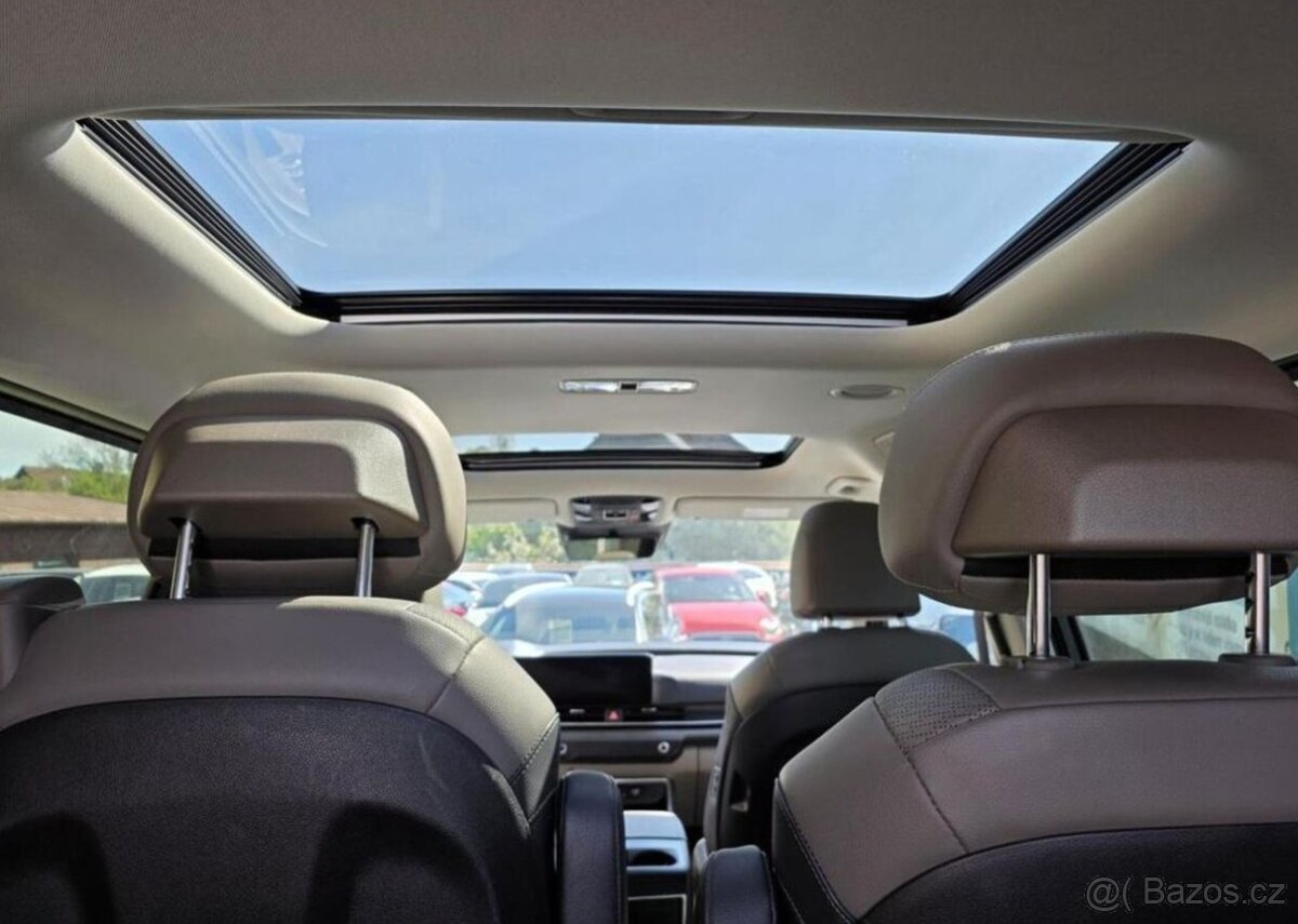 Kia Carnival 2.2-7MÍST-NA CESTĚ - 2