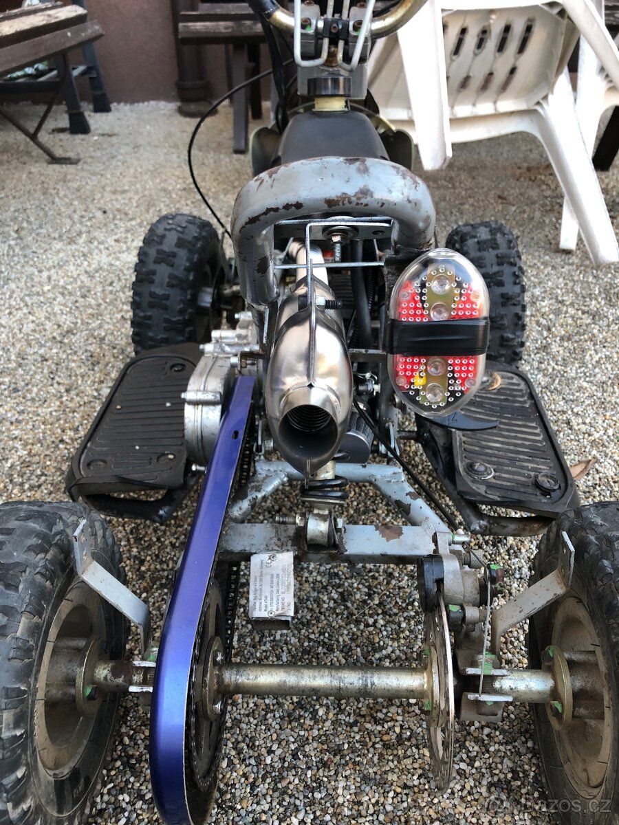 Prodam dětskou čtyřkolku 60ccm 2t