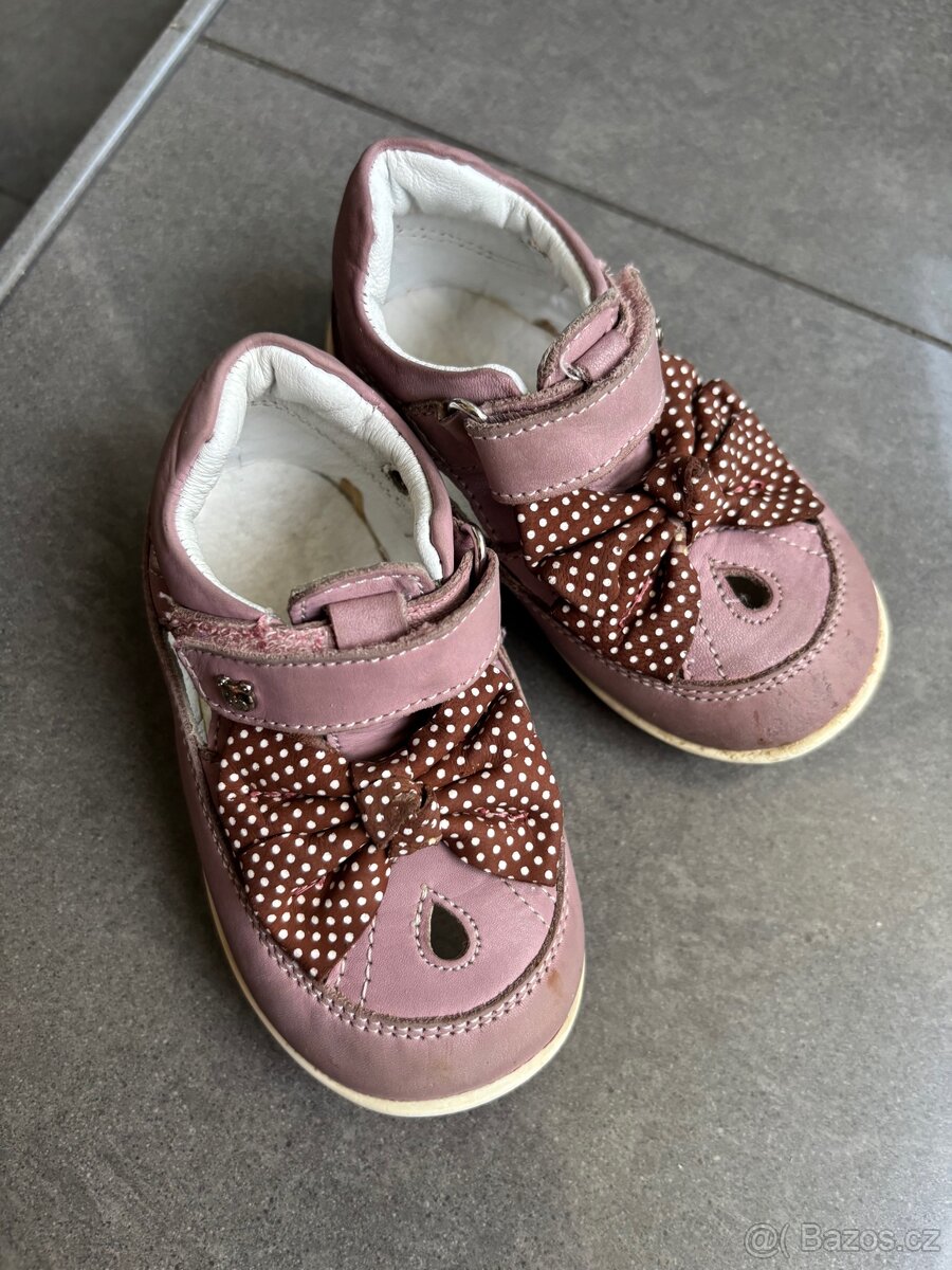 Dětský boty velikost 20 - 2
