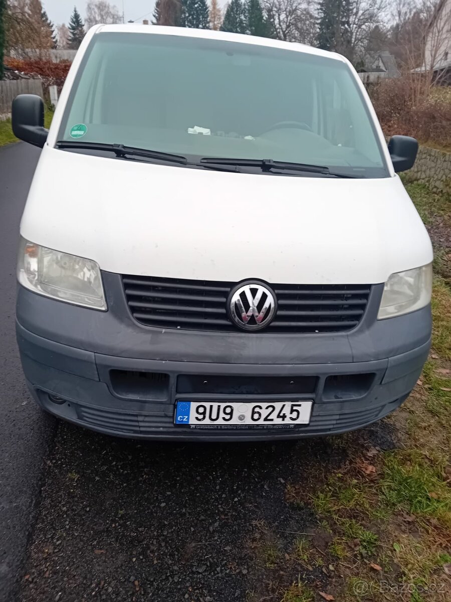 Volkswagen Transporter T5 - 2
