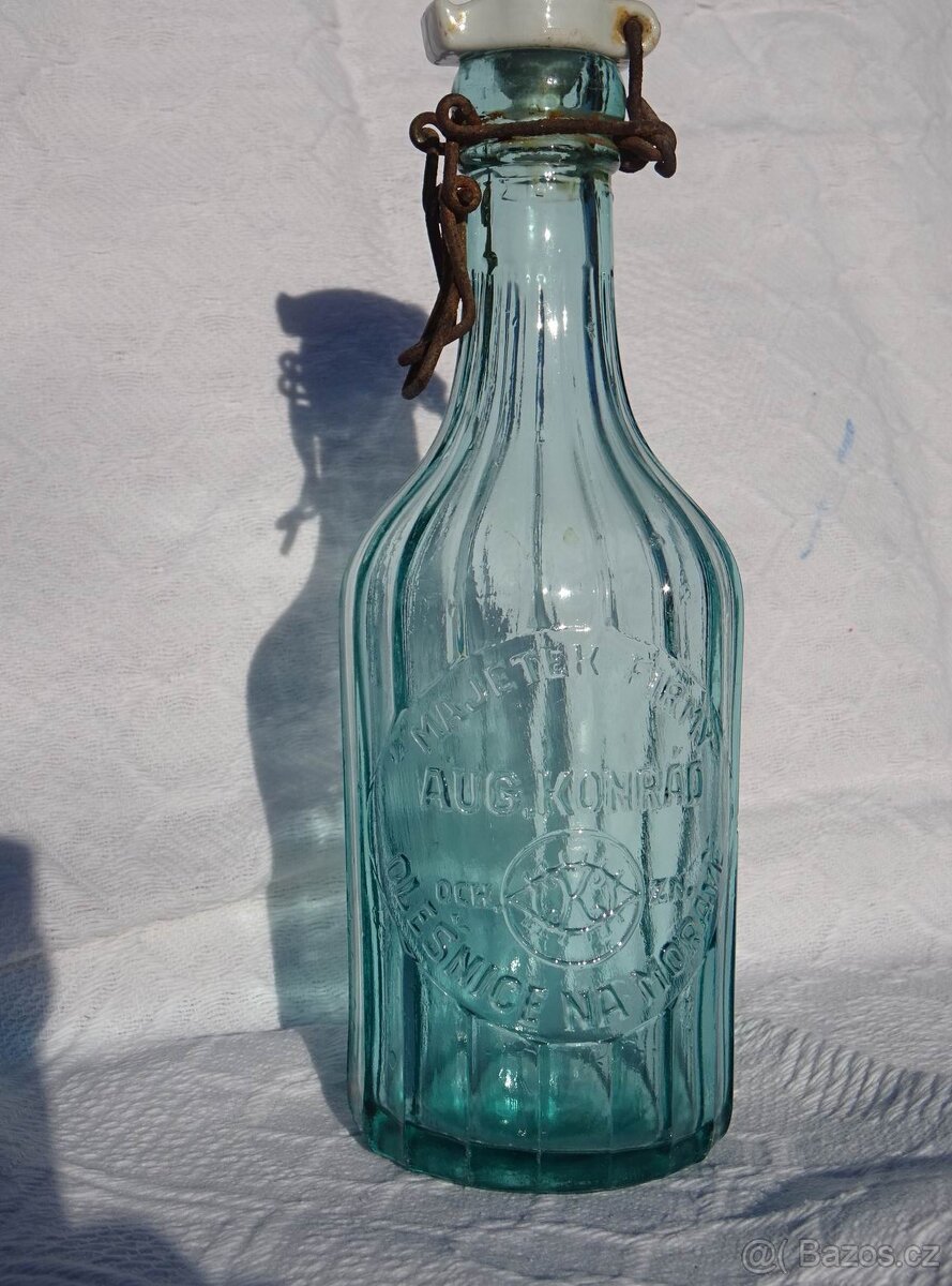 Staré lahve GRAF ,BON OCET , LIMONADA - 2