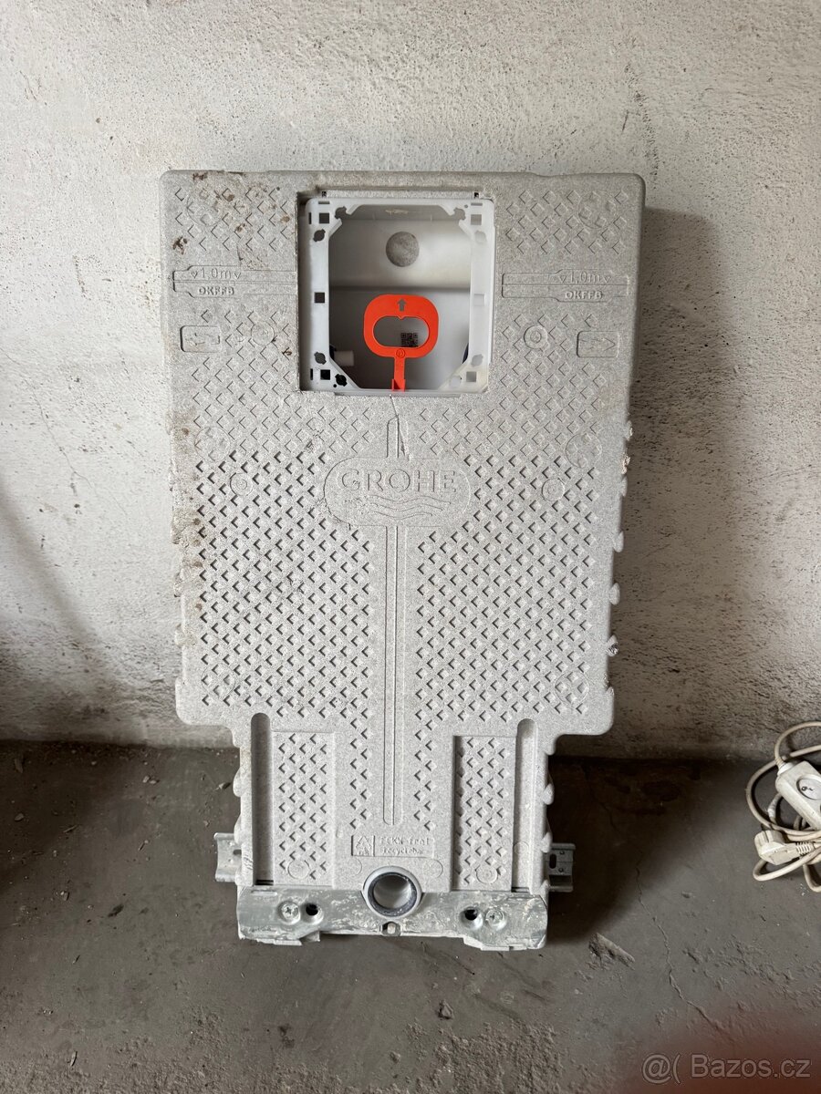 Závesný WC systém GROHE - 2