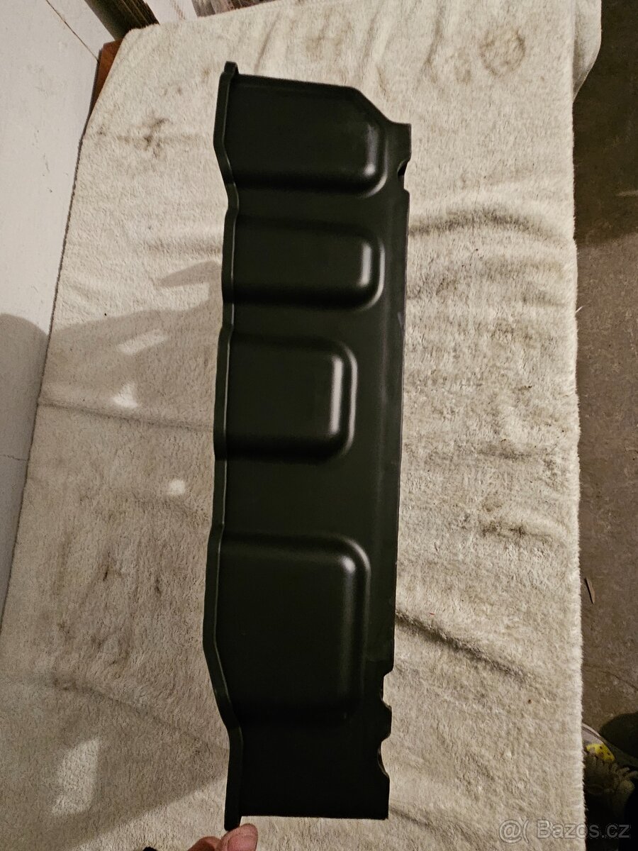 Držák zakládacích klínů - 2