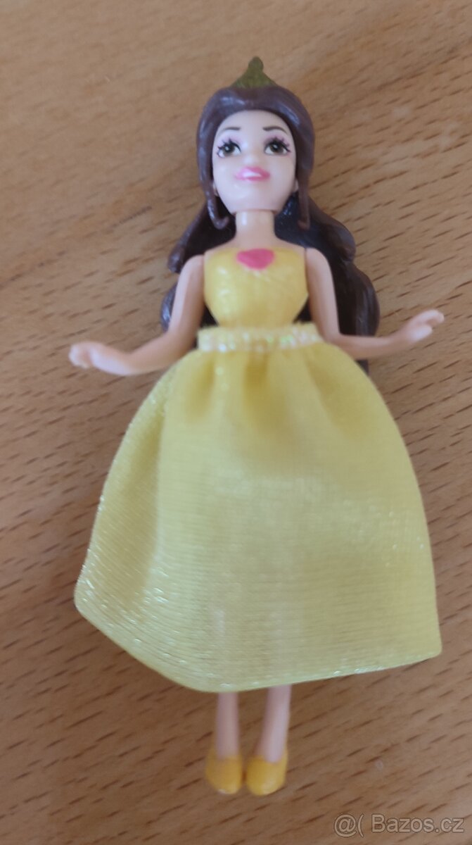 Bella princezna s doplňky - 2