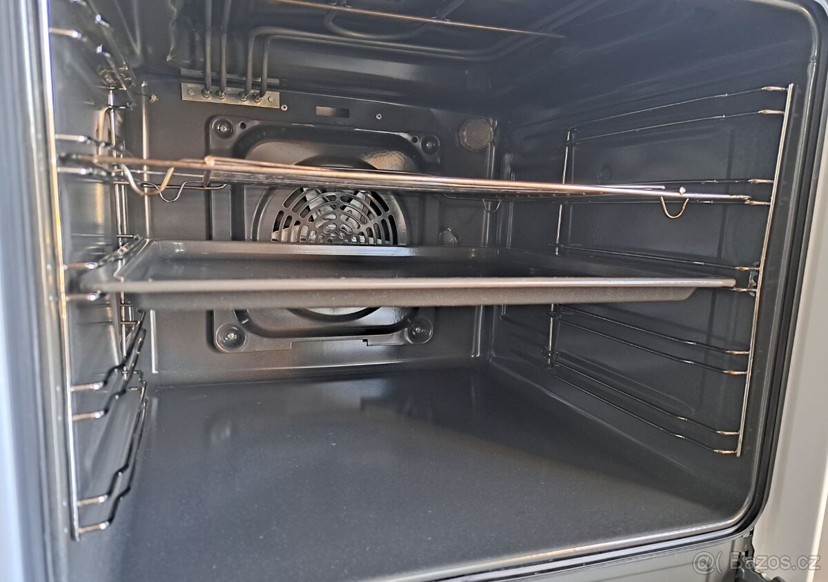 AMICA sklokeramický sporák, SHC 11542 W. - 2