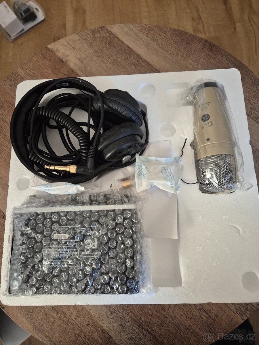 Sada audiotechniky pro streamování - 2