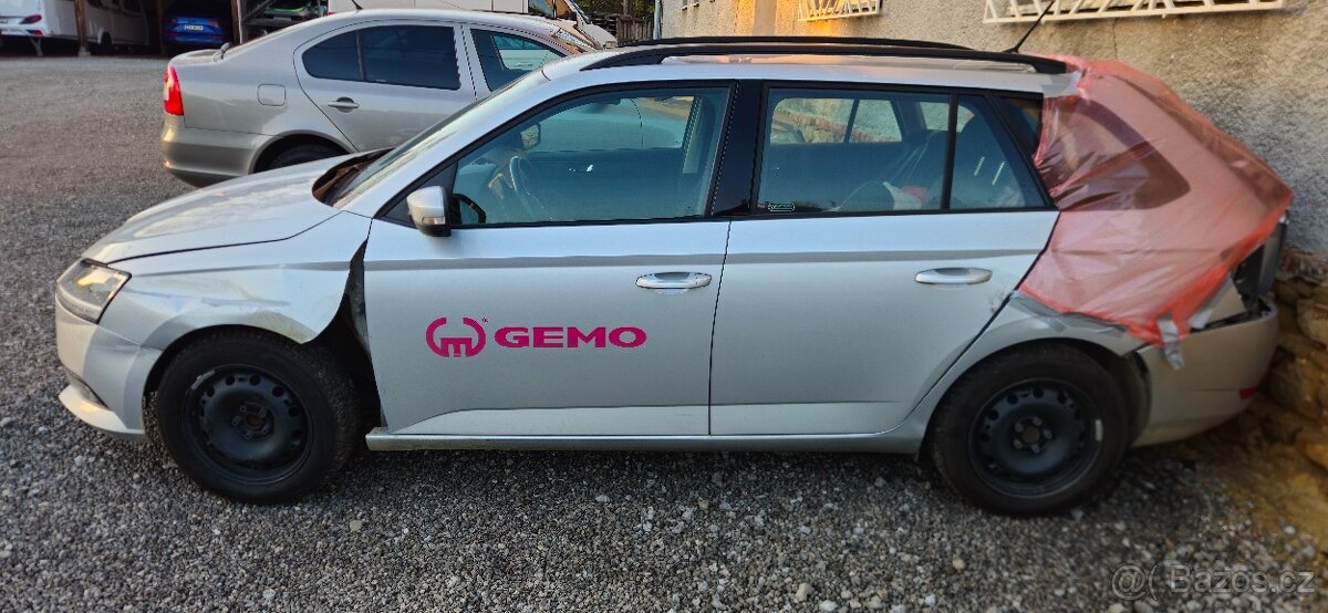 ŠKODA FABIA 3 KOMBI 1.0TSI 70KW R.V 2022 - 2