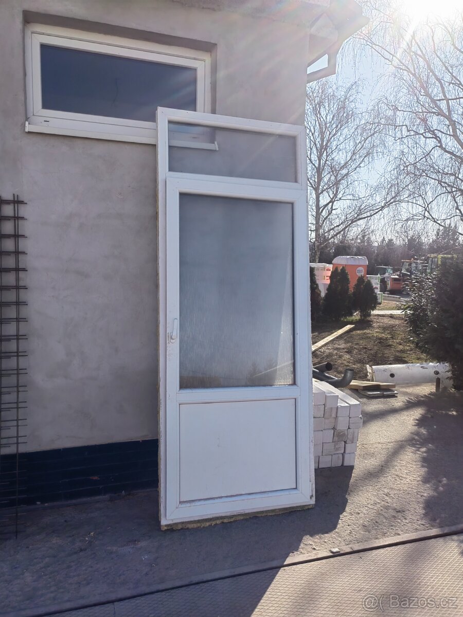 Plastové dveře - 2