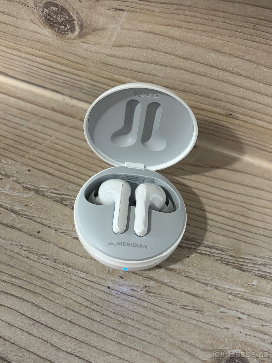 Sluchátka LG - 2