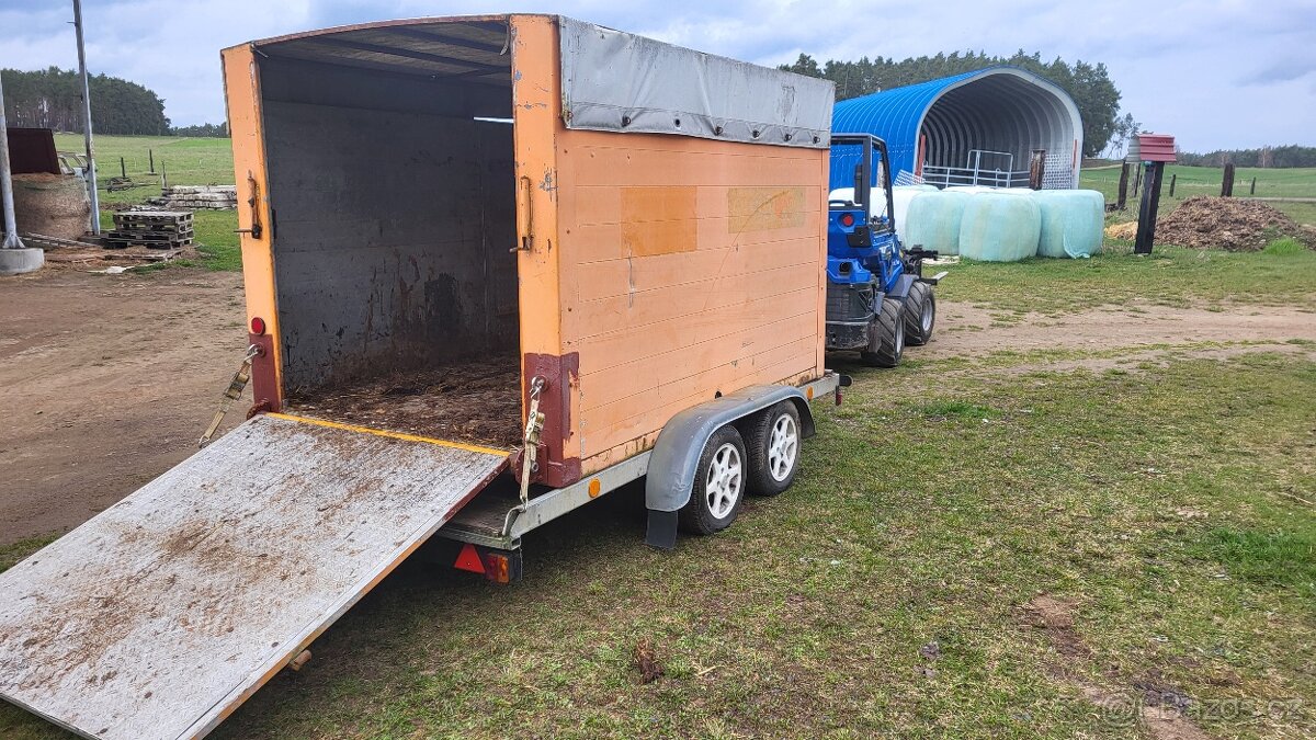 Autopřepravník , přepravník zvířat - 2