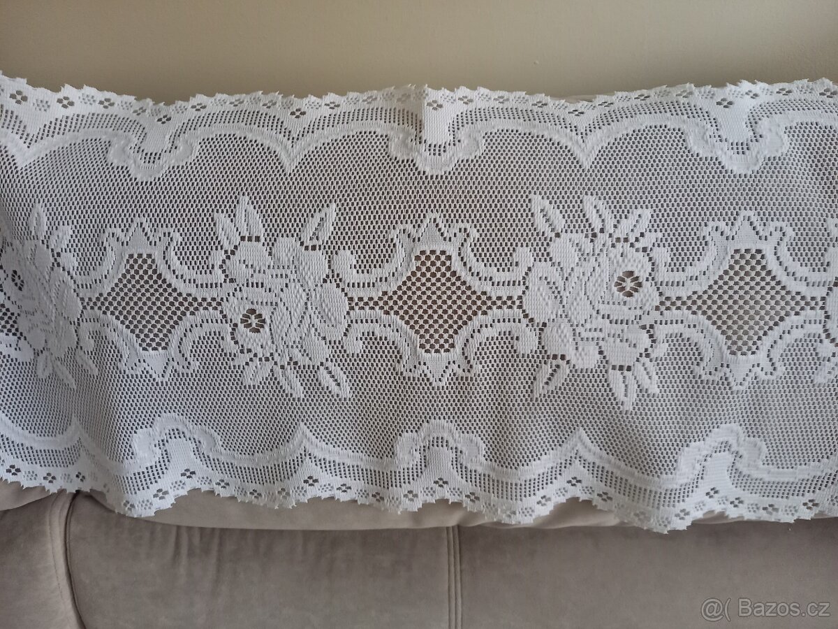 Dečka na konferenční stolek - 2